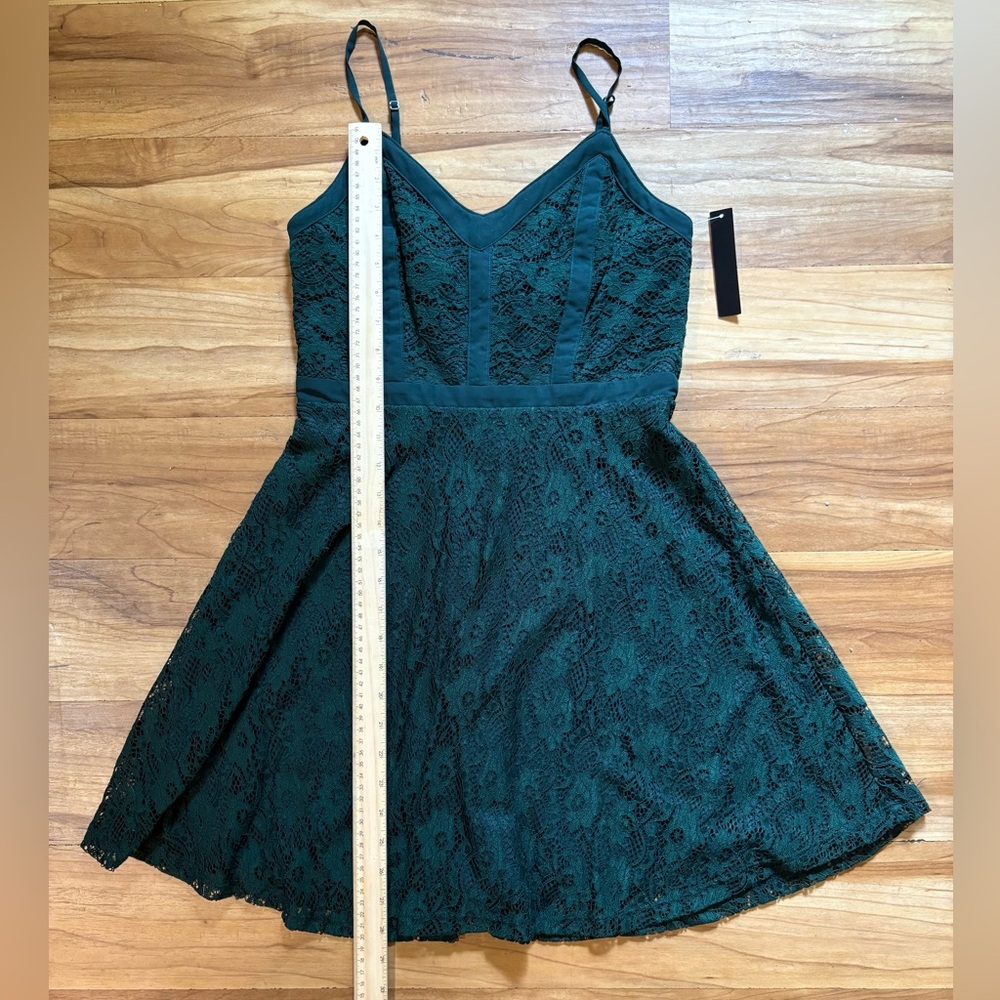 NWT, Xtraordinary, Green, Fit and Flare Lace Mini Dress, Juniors Size M - Picture 12 of 13
